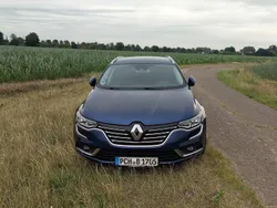 Blau Gebraucht 2019 Renault Talisman Kombi | 14.500 €