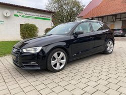 Schwarz Gebraucht 2016 Audi A3 Sportback Ambition Kleinwagen | 15.999 € (Fairer Preis)