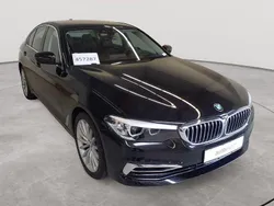 Saphirschwarz metallic Gebraucht 2020 BMW 530 Luxury Line Limousine | 30.090 € (Superpreis)