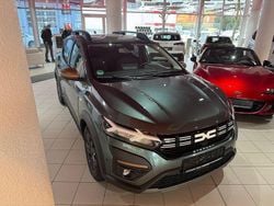 Oxidegrün metallic Gebraucht 2023 Dacia Sandero Extreme Kleinwagen | 16.990 € (Fairer Preis)