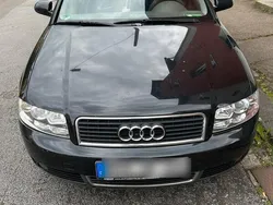 Andere außenfarben Gebraucht 2001 Audi A4 Limousine | 1.100 € (Superpreis)