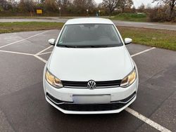 Weiß Gebraucht 2016 VW Polo Kleinwagen | 5.490 € (Fairer Preis)