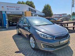 Schwarz Gebraucht 2017 Kia Ceed Edition 7 Limousine | 11.490 € (Etwas zu teuer)