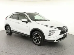 Weiß Gebraucht 2021 Mitsubishi Eclipse Cross Intro Edition SUV | 24.960 € (Fairer Preis)