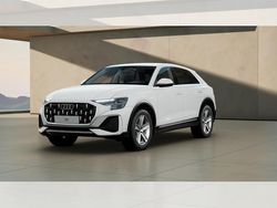 Weiß (carraweiss) Neu 2025 Audi Q8 Ambiente SUV | 72.490 €