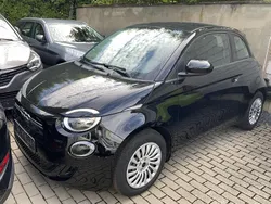 Schwarz Gebraucht 2022 Fiat 500e Action Limousine | 13.500 € (Guter Preis)