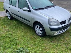 Silber Gebraucht 2007 Renault Clio II Kleinwagen | 1.999 € (Guter Preis)