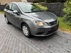 Grau Gebraucht 2014 Seat Ibiza ST Style Kombi | 6.490 € (Fairer Preis)