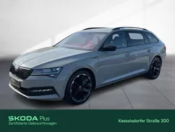 Grau Gebraucht 2021 Skoda Superb SportLine Kombi | 27.890 € (Guter Preis)