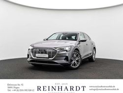 Taifungrau metallic Gebraucht 2023 Audi e-tron Advanced Plus SUV | 32.270 € (Superpreis)