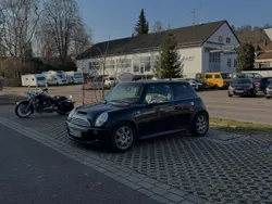 Schwarz Gebraucht 2006 Mini Cooper S Kleinwagen | 6.000 € (Etwas zu teuer)