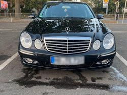 Schwarz Gebraucht 2006 Mercedes E280 Avantgarde Limousine | 5.000 € (Teuer)