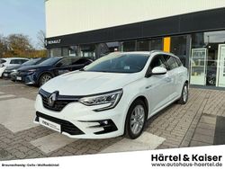 Weiß Gebraucht 2021 Renault Mégane IV Intens Limousine | 18.490 € (Fairer Preis)