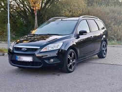 Schwarz Gebraucht 2009 Ford Focus Kombi | 2.700 € (Fairer Preis)