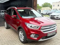 Rubyrot (metallic) Gebraucht 2017 Ford Kuga Cool & Connect SUV | 12.500 € (Guter Preis)