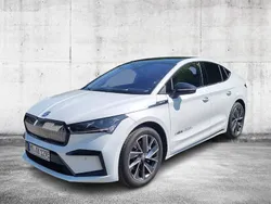 Weiß Gebraucht 2024 Skoda Enyaq iV SportLine SUV | 51.449 € (Superpreis)