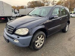Blau Gebraucht 2005 Mercedes ML270 SUV | 4.980 € (Guter Preis)