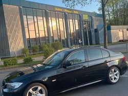 Schwarz Gebraucht 2010 BMW 320 M Sport Limousine | 7.650 € (Etwas zu teuer)