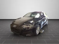 Mythosschwarz metallic (metallic) Gebraucht 2023 Audi A3 Comfort Limousine | 23.700 € (Guter Preis)