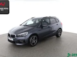 Grau Gebraucht 2022 BMW 220 Active Tourer Sport Line Van / Kleinbus | 27.480 € (Fairer Preis)