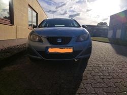 Blau Gebraucht 2012 Seat Ibiza ST Reference Kombi | 3.499 € (Fairer Preis)