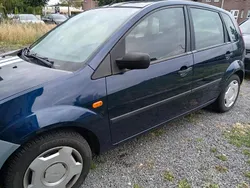 Blau Gebraucht 2005 Ford Fiesta Kleinwagen | 300 €