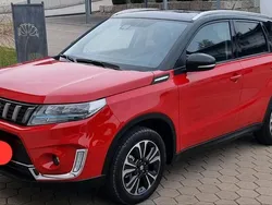 Rot Gebraucht 2021 Suzuki Vitara SUV | 24.995 € (Teuer)