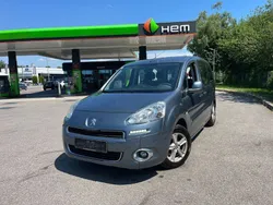 Grau Gebraucht 2012 Peugeot Partner Tepee Active Van / Kleinbus | 4.999 €