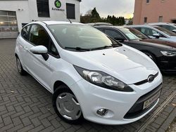 Weiß Gebraucht 2012 Ford Fiesta Trend Kleinwagen | 4.499 € (Fairer Preis)