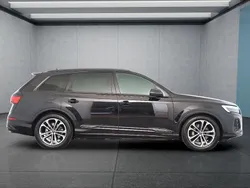 Schwarz Gebraucht 2024 Audi Q7 SUV | 70.349 € (Fairer Preis)