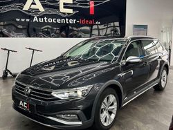 Grau Gebraucht 2020 VW Passat Alltrack Kombi | 26.600 € (Fairer Preis)