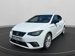 Nevada weiss (weiss) Gebraucht 2024 Seat Ibiza FR Limousine | 18.970 € (Guter Preis)