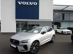 Silber Gebraucht 2023 Volvo XC60 Ultimate SUV | 46.900 € (Etwas zu teuer)