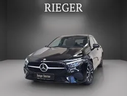 Schwarz Gebraucht 2023 Mercedes A200 Advanced Limousine | 25.899 € (Fairer Preis)