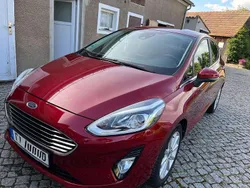 Rot Gebraucht 2017 Ford Fiesta Titanium Kleinwagen | 10.150 € (Guter Preis)