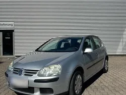 Silber Gebraucht 2005 VW Golf V Kleinwagen | 3.300 € (Fairer Preis)