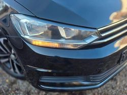 Schwarz Gebraucht 2019 VW Touran IQ Drive Van / Kleinbus | 18.799 € (Guter Preis)