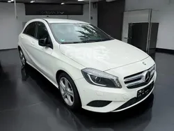Weiß Gebraucht 2013 Mercedes A200 Kleinwagen | 13.900 € (Teuer)