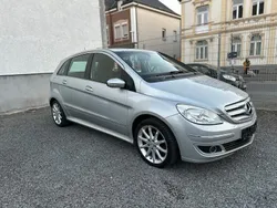 Silber Gebraucht 2006 Mercedes B200 Van / Kleinbus | 3.999 € (Etwas zu teuer)