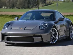 Grau Gebraucht 2024 Porsche 992 | 215.992 € (Fairer Preis)