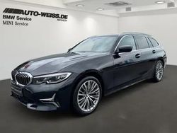 Schwarz, metallic Gebraucht 2022 BMW 320 Luxury Line Kombi | 31.900 € (Fairer Preis)