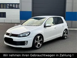 Weiß Gebraucht 2010 VW Golf VI Sportline Limousine | 8.999 € (Fairer Preis)