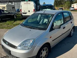 Silber Gebraucht 2002 Ford Fiesta Kleinwagen | 800 € (Superpreis)
