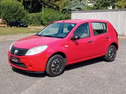 Rot Gebraucht 2010 Dacia Sandero Basis Kleinwagen | 1.399 € (Etwas zu teuer)