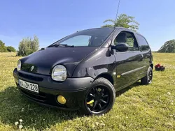 Schwarz Gebraucht 2007 Renault Twingo Kleinwagen | 2.100 € (Etwas zu teuer)
