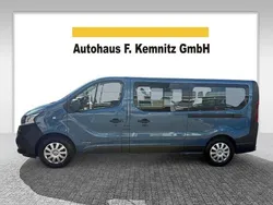 Blau Gebraucht 2017 Nissan NV300 Van | 22.500 € (Teuer)