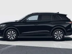 Deep black perleffekt Neu 2025 VW Tiguan SUV | 42.341 € (Fairer Preis)