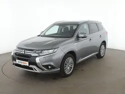 Grau Gebraucht 2021 Mitsubishi Outlander SUV | 21.320 € (Guter Preis)