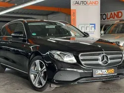 Obsidianschwarz metalliclack Gebraucht 2017 Mercedes E400 Kombi | 27.999 € (Fairer Preis)