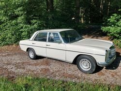 Gebraucht 1973 Mercedes W114 Limousine | 8.900 €